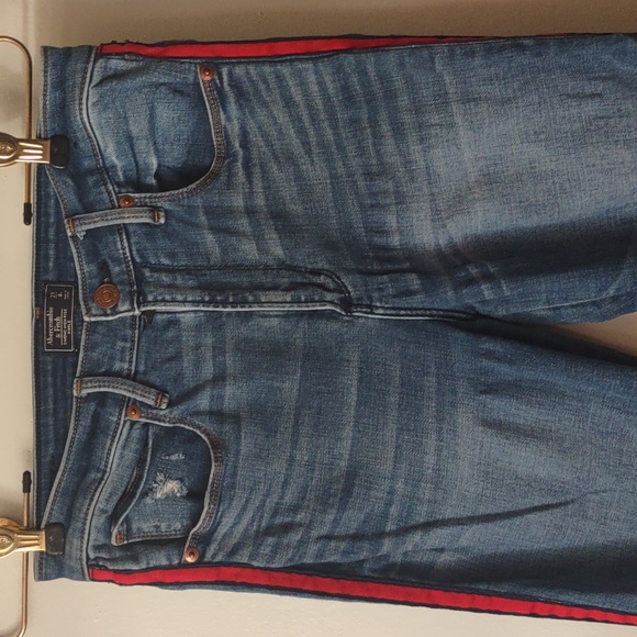 Ambercrombie & Fitch Blue Jeans with Red Stripe Simon High-rise And Ankle 29 8 - Picture 2 of 11